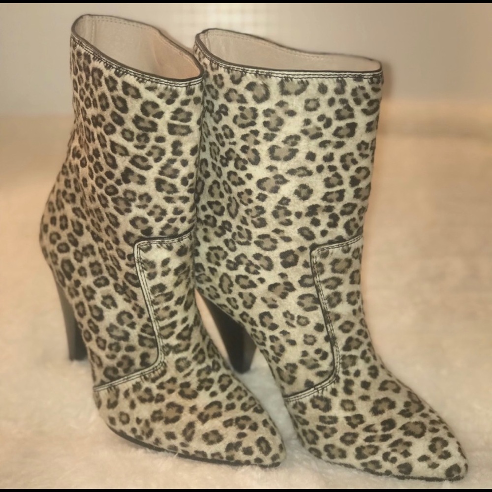 Stuart Weitzman Atom West Booties (Size 6) - image 3